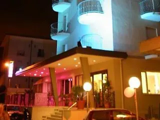 公寓式酒店 卢加诺酒店 3*