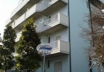 卢加诺酒店 公寓式酒店 里米尼