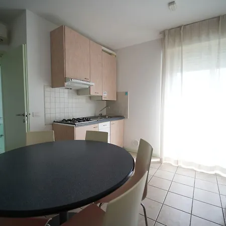 Hotel apartamentowy Lugano Rimini