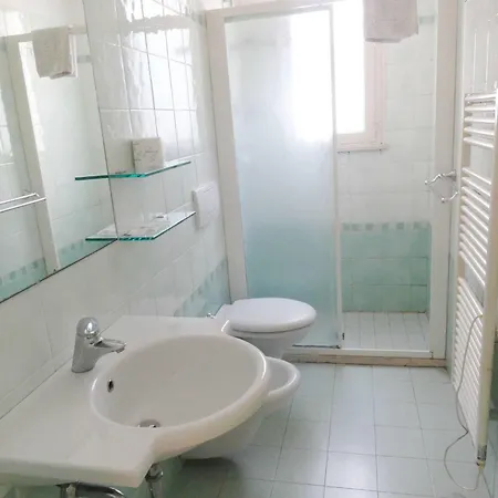 Lugano Hotel apartamentowy Rimini